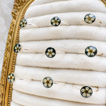 Load image into Gallery viewer, Bridal Wreath dainty rings