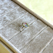 Load image into Gallery viewer, Size 6 - Garden Window faceted sterling silver ring