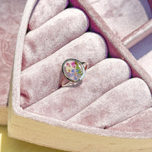 Load image into Gallery viewer, Size 6 - Garden Window faceted sterling silver ring