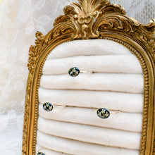 Load image into Gallery viewer, Queen Anne's Lace dainty rings