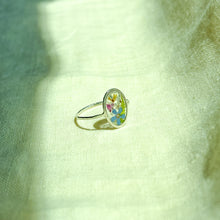 Load image into Gallery viewer, Size 9 - Garden Window faceted sterling silver ring