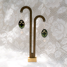 Load image into Gallery viewer, Bridal Wreath pearl drop earrings