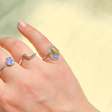 Load image into Gallery viewer, Size 7 - Garden Window sterling silver ring