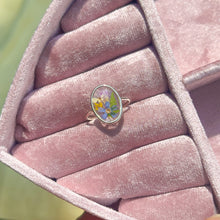 Load image into Gallery viewer, Size 5 - Garden Window sterling silver ring