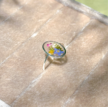 Load image into Gallery viewer, Size 8.5 - Garden Window sterling silver ring