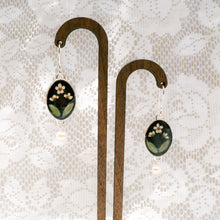 Load image into Gallery viewer, Bridal Wreath pearl drop earrings