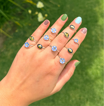 Load image into Gallery viewer, Goldenrod oval bezel cup ring