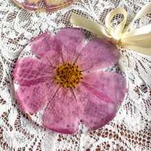 Load image into Gallery viewer, Pink Cosmo circle ornament