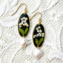 Load image into Gallery viewer, Bridal Wreath oval pearl drop earring