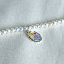 Load image into Gallery viewer, Garden Window freshwater pearl beaded necklace