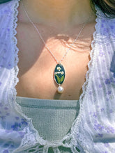 Load image into Gallery viewer, Bridal wreath oval pearl drop necklace
