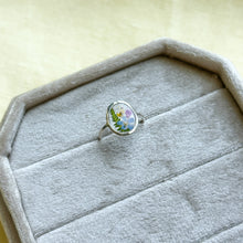 Load image into Gallery viewer, Size 5.5 - Garden Window faceted sterling silver ring