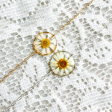 Load image into Gallery viewer, Daisy chain bracelet