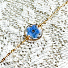 Load image into Gallery viewer, Forget-me-not chain bracelet