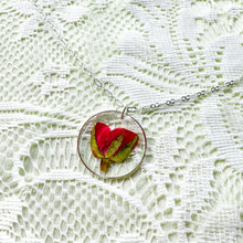 Load image into Gallery viewer, Framed rose bud necklace