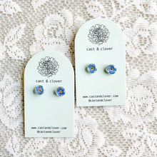 Load image into Gallery viewer, Forget-me-not studs