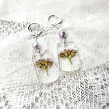 Load image into Gallery viewer, Pink yarrow pearl huggie hoops