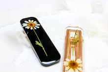 Load image into Gallery viewer, Chamomile rectangle hair clip