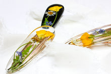 Load image into Gallery viewer, Little Garden teardrop hair clip