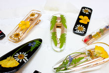 Load image into Gallery viewer, Lady fern hair clip