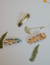 Load image into Gallery viewer, Bluebell hair clip