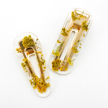 Load image into Gallery viewer, Dyers Woad hair clip