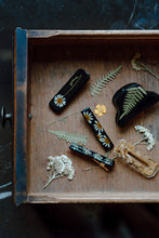 Load image into Gallery viewer, Chamomile rectangle hair clip