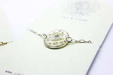 Load image into Gallery viewer, Queen Anne’s Lace chain bracelet