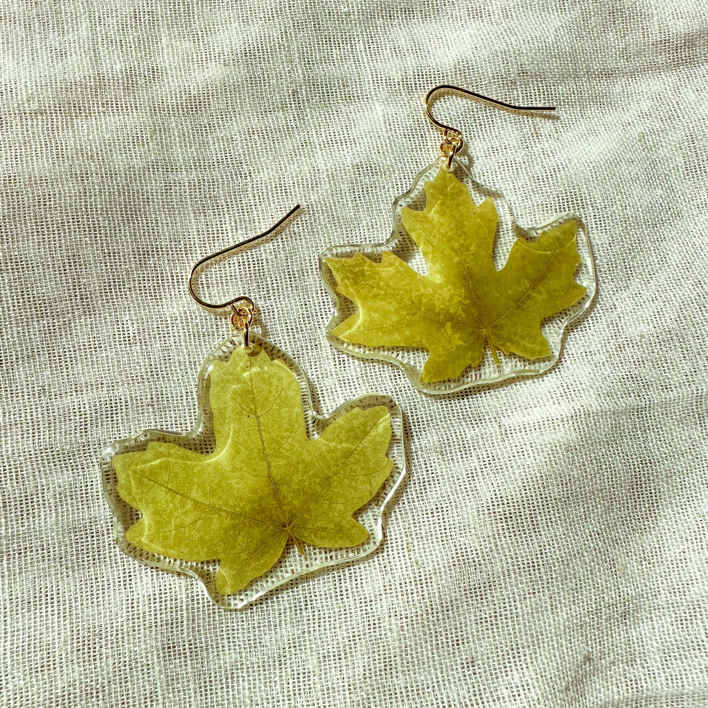 Green maple leaf earring