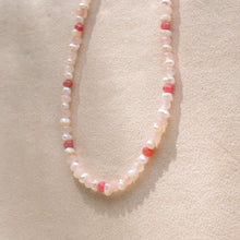 Load image into Gallery viewer, Pinky &amp; Pearly necklace
