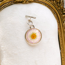 Load image into Gallery viewer, Medium daisy &amp; violet charms
