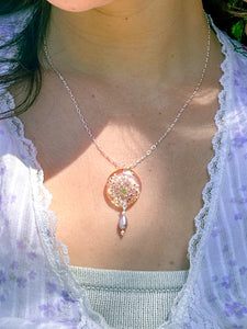 Queen Anne’s Lace pearl drop necklace