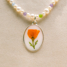Load image into Gallery viewer, Oval poppy charm
