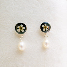 Load image into Gallery viewer, Black bridal wreath pearl drop studs - sterling silver
