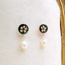 Load image into Gallery viewer, Black bridal wreath pearl drop studs - sterling silver
