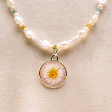 Load image into Gallery viewer, Medium daisy &amp; violet charms
