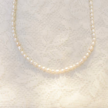 Load image into Gallery viewer, Freshwater pearl necklace No. 2
