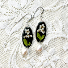 Load image into Gallery viewer, Bridal Wreath oval pearl drop earring
