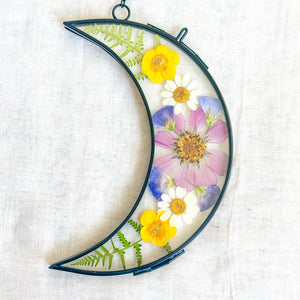 Black moon pink cosmo bloom wall hanging no.1