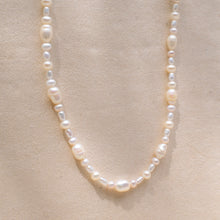 Load image into Gallery viewer, Freshwater pearl necklace No. 1
