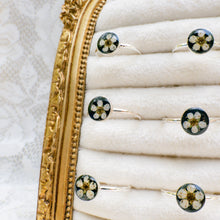 Load image into Gallery viewer, Bridal Wreath dainty rings
