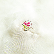 Load image into Gallery viewer, Heather Window ring (size 9.5)
