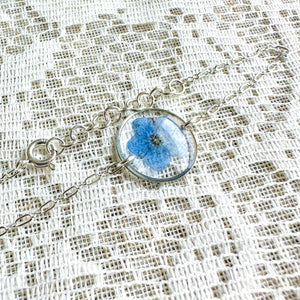 Forget-me-not chain bracelet