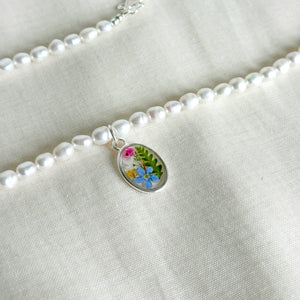 Garden Window freshwater pearl beaded necklace (no. 2)