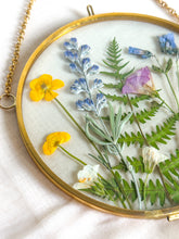 Load image into Gallery viewer, Wildflower garden gold 5” circle wall hanging
