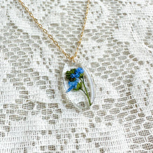 Load image into Gallery viewer, Forget-me-not oval necklace

