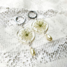 Load image into Gallery viewer, Queen Anne&#39;s Lace pearl huggie hoops
