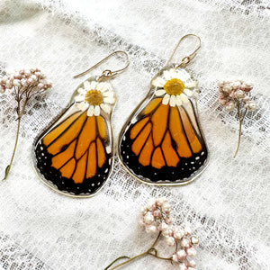 Monarch full chamomile earring
