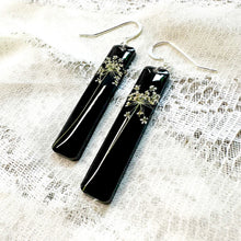 Load image into Gallery viewer, Queen Anne&#39;s Lace bar earrings
