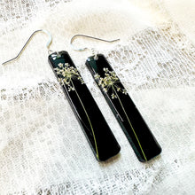 Load image into Gallery viewer, Queen Anne&#39;s Lace bar earrings
